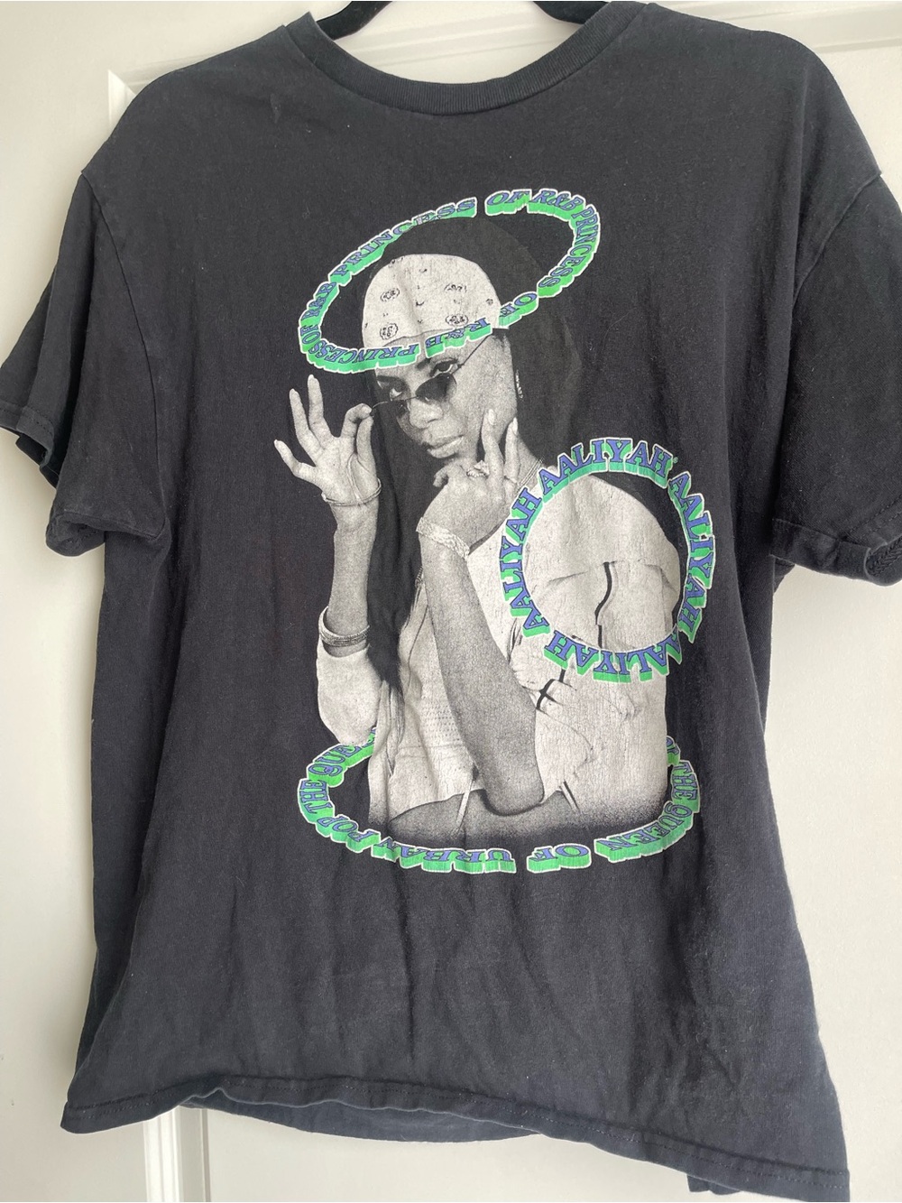 Aaliyah Princess of R&B Graphic Tee Black Size Large
